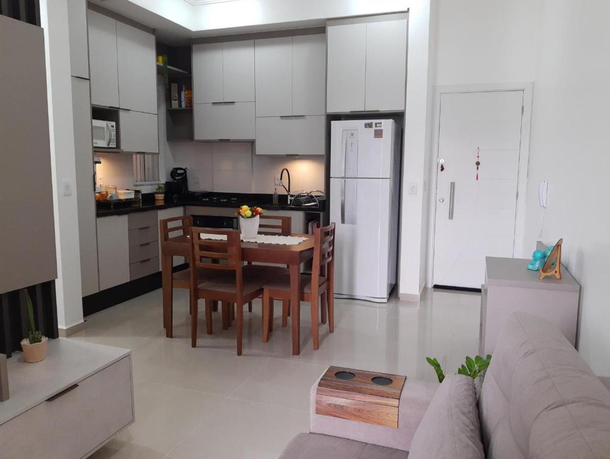 Apartamento Aconchegante A 200 Metros Da Praia Флорианополис Экстерьер фото